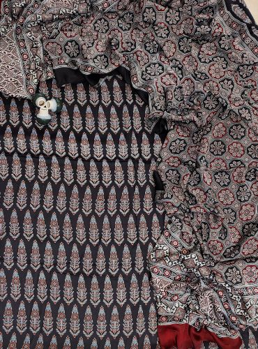 AJRAKH PRINTED UNSTICHED SHIRT /DUPATTA
